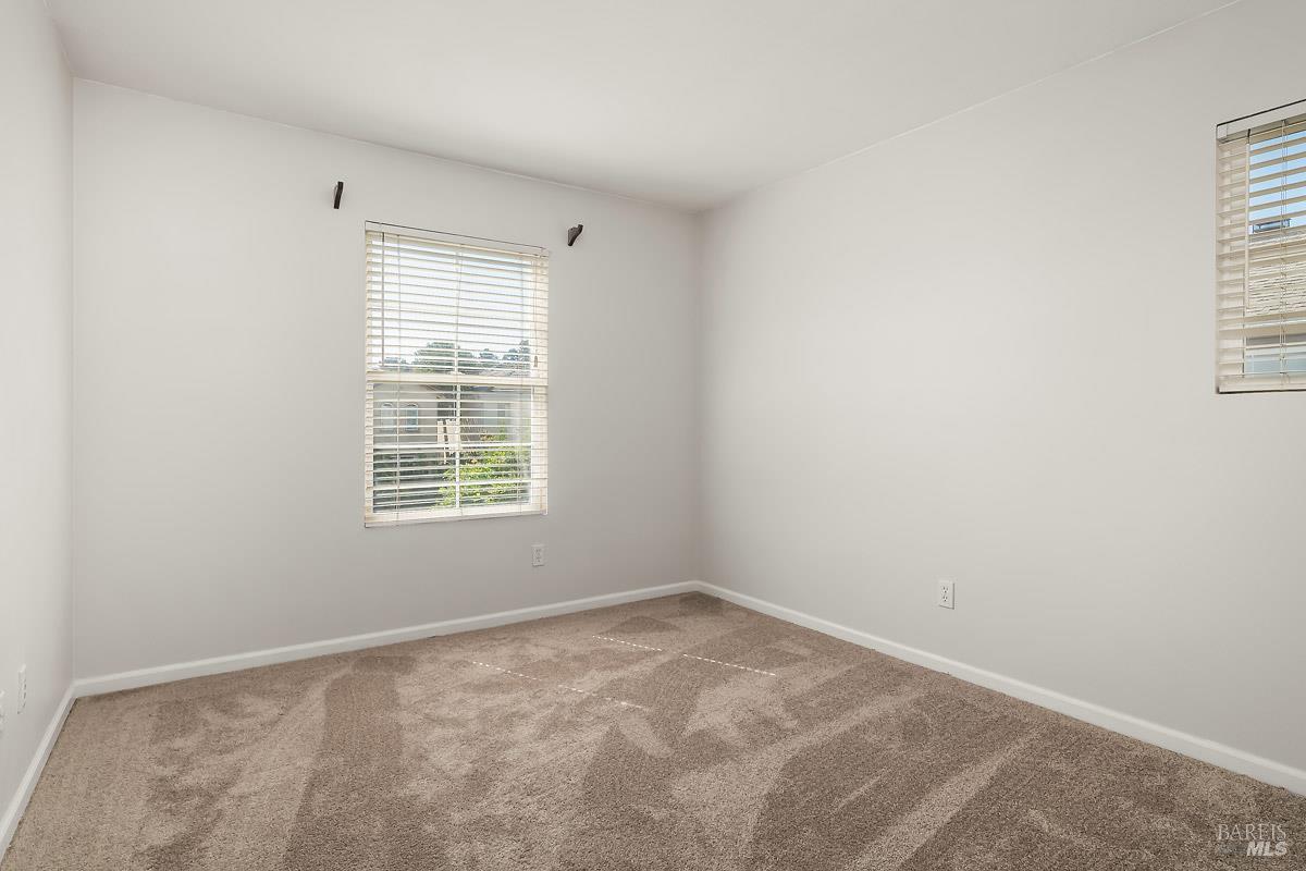 23 Greenham Court Novato, CA 94949 - Photo 17 of 37