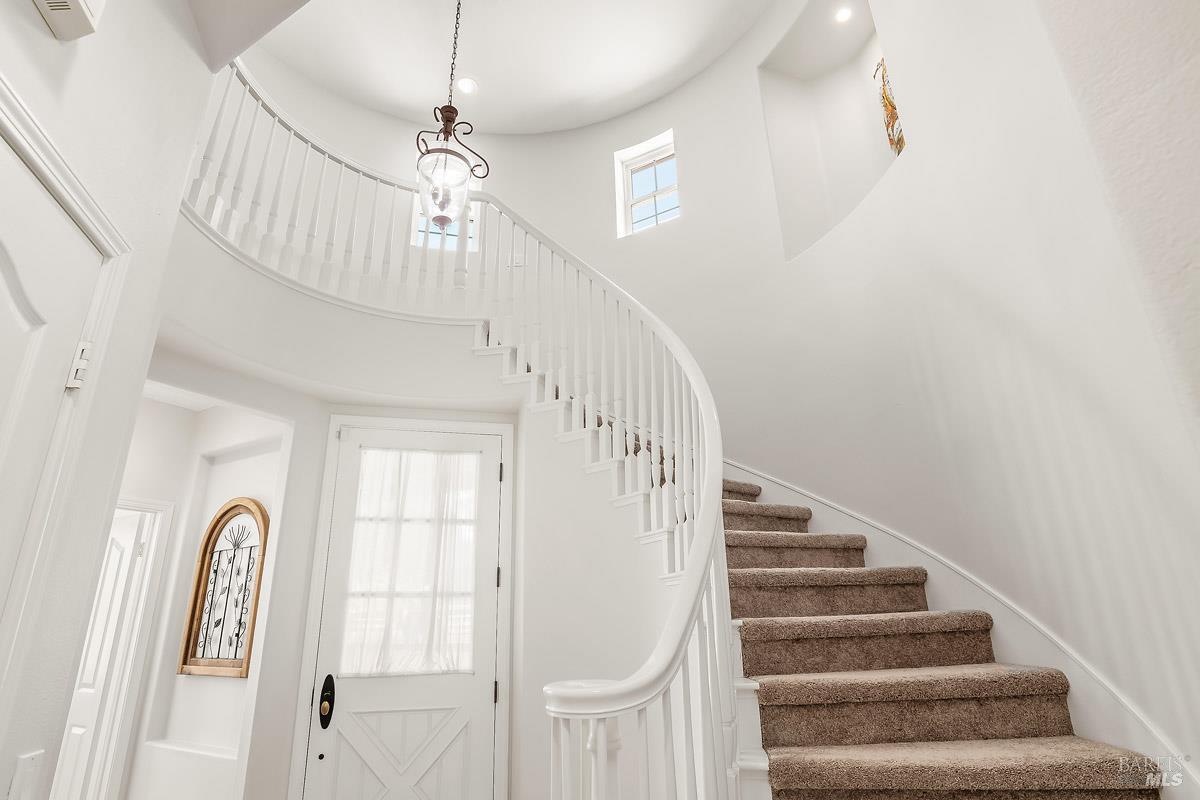 23 Greenham Court Novato, CA 94949 - Photo 10 of 37