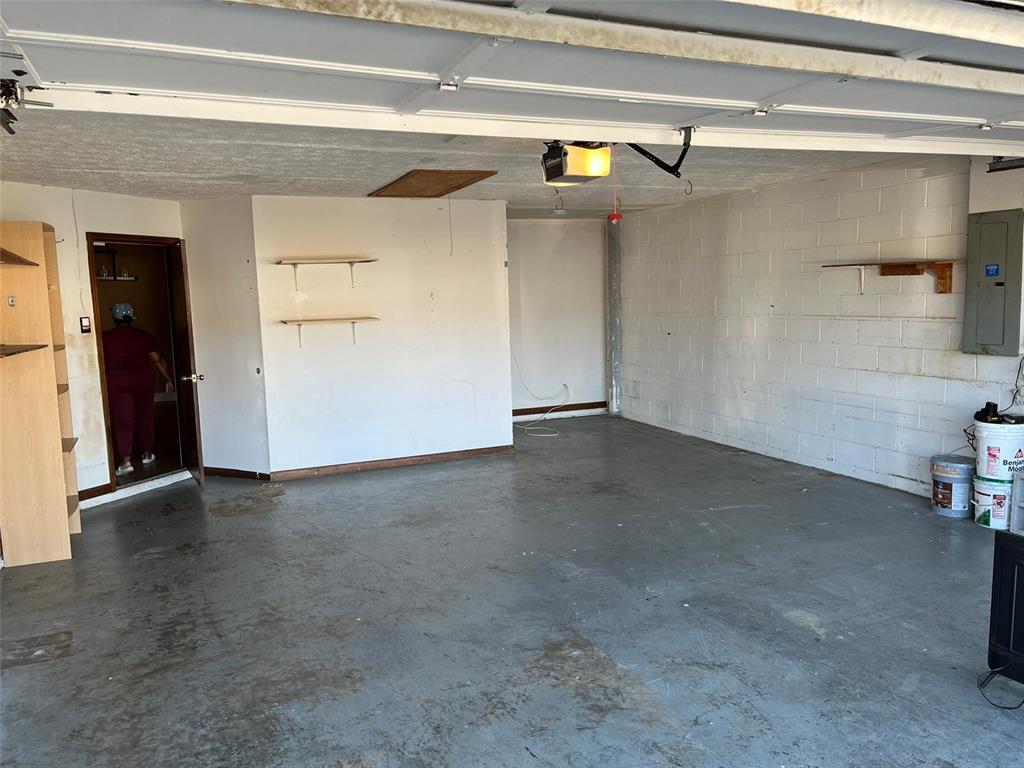 4133 Spring Way Circle Valrico, FL 33596 - Photo 5 of 9