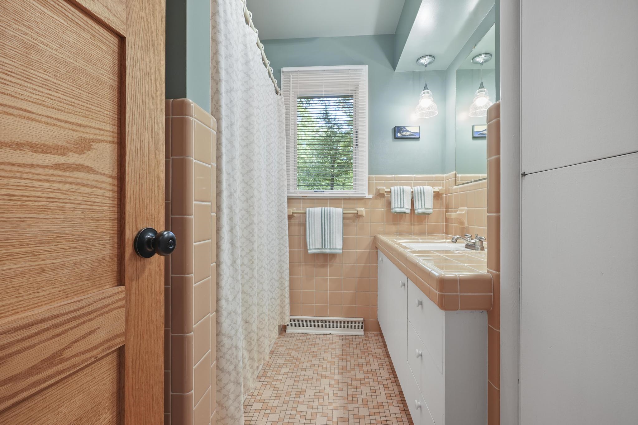 620 Lakewood Road Traverse City, MI 49685 - Photo 40 of 74