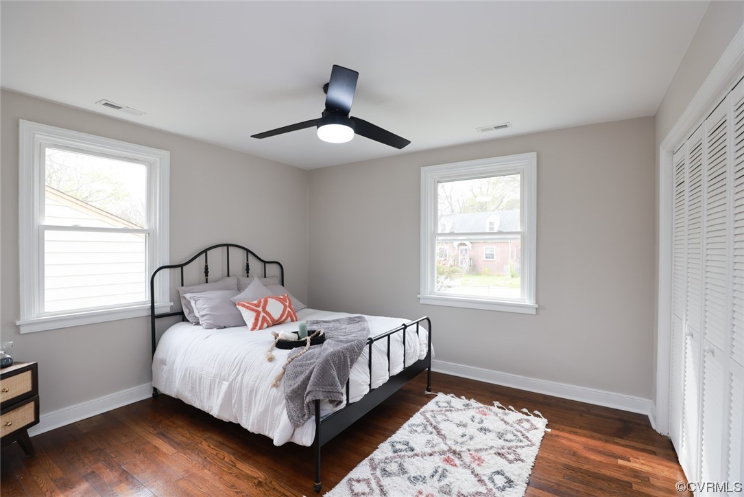 2305 Wright Avenue Richmond, VA 23224 - Photo 20 of 33 a bedroom with bed and a window
