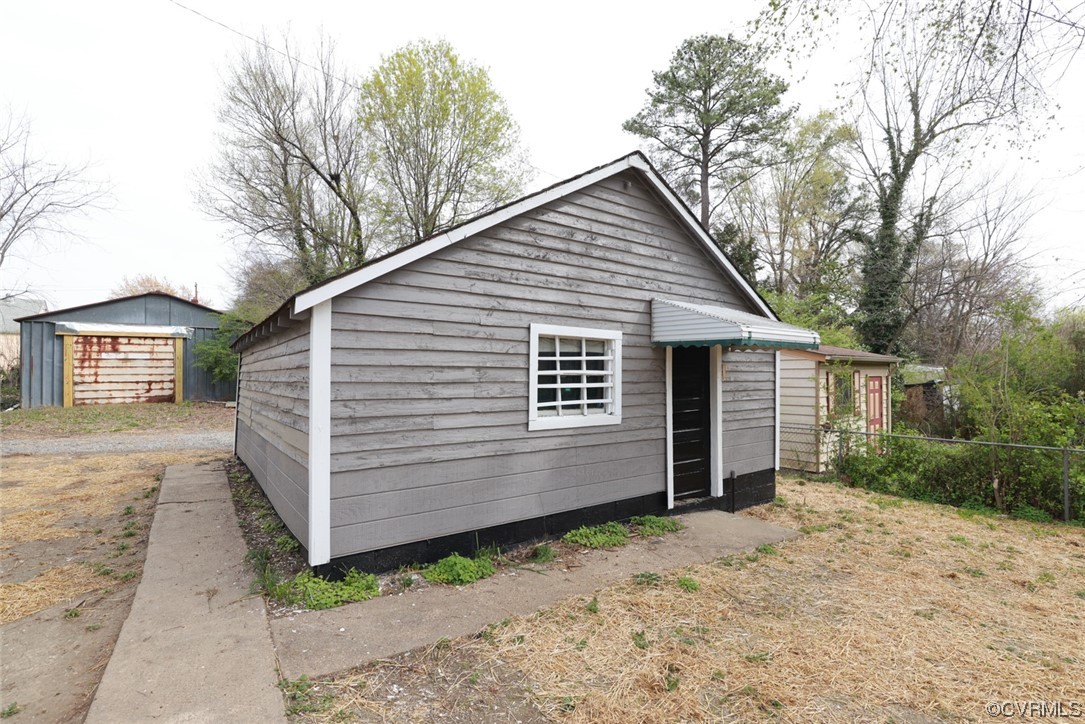 2305 Wright Avenue Richmond, VA 23224 - Photo 30 of 33 a view of a house with a yard