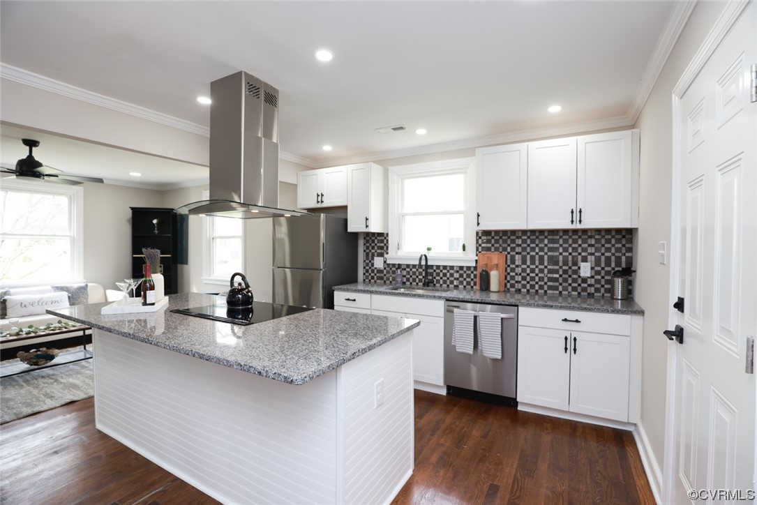 2305 Wright Avenue Richmond, VA 23224 - Photo 9 of 33 a kitchen with sink refrigerator and cabinets
