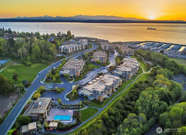 $774,950 | 61 Pine Street, Unit 201, Edmonds, WA 98020