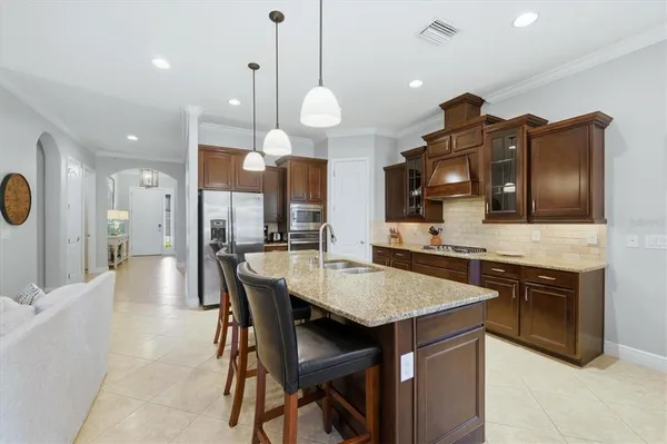 $6,500 | 5423 Title Row Drive, Bradenton, FL 34210