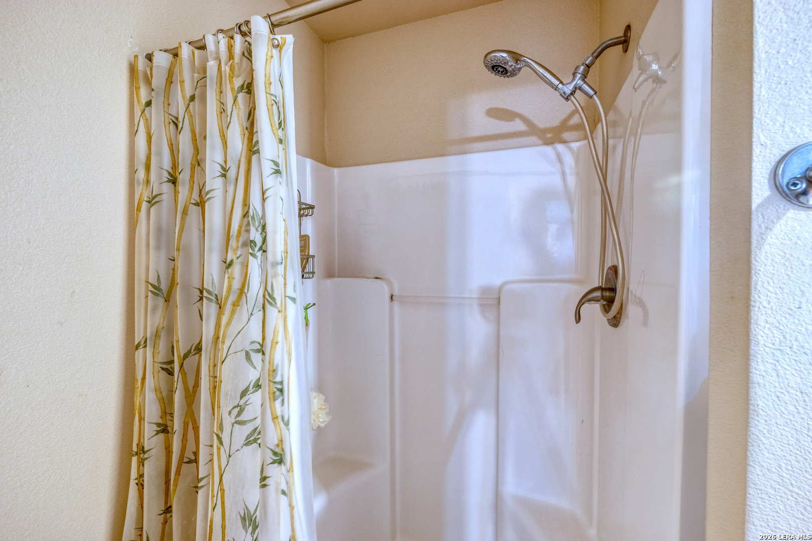 149 Red Oak Road Leakey, TX 78873 - Photo 13 of 46