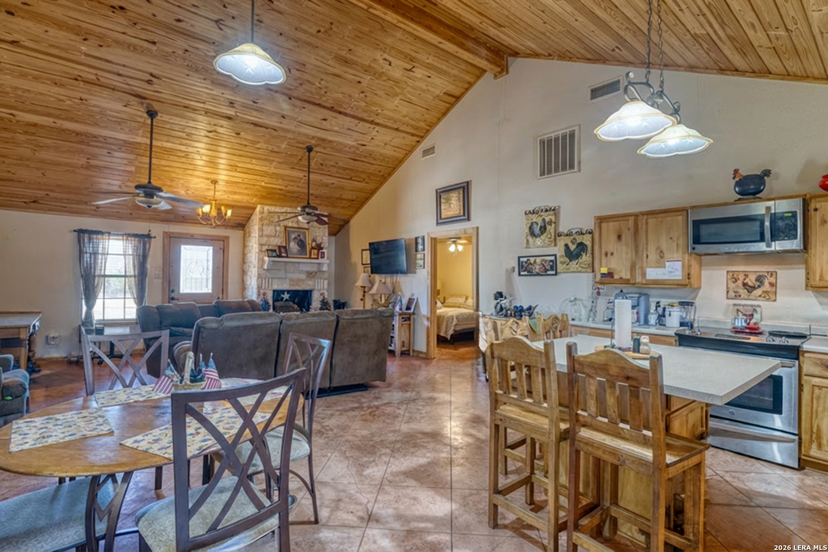 149 Red Oak Road Leakey, TX 78873 - Photo 18 of 46