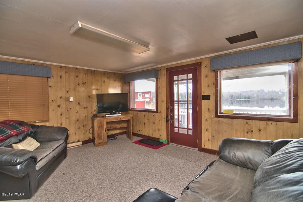 82 West Shore Road Waymart, PA 18472 - Photo 14 of 40