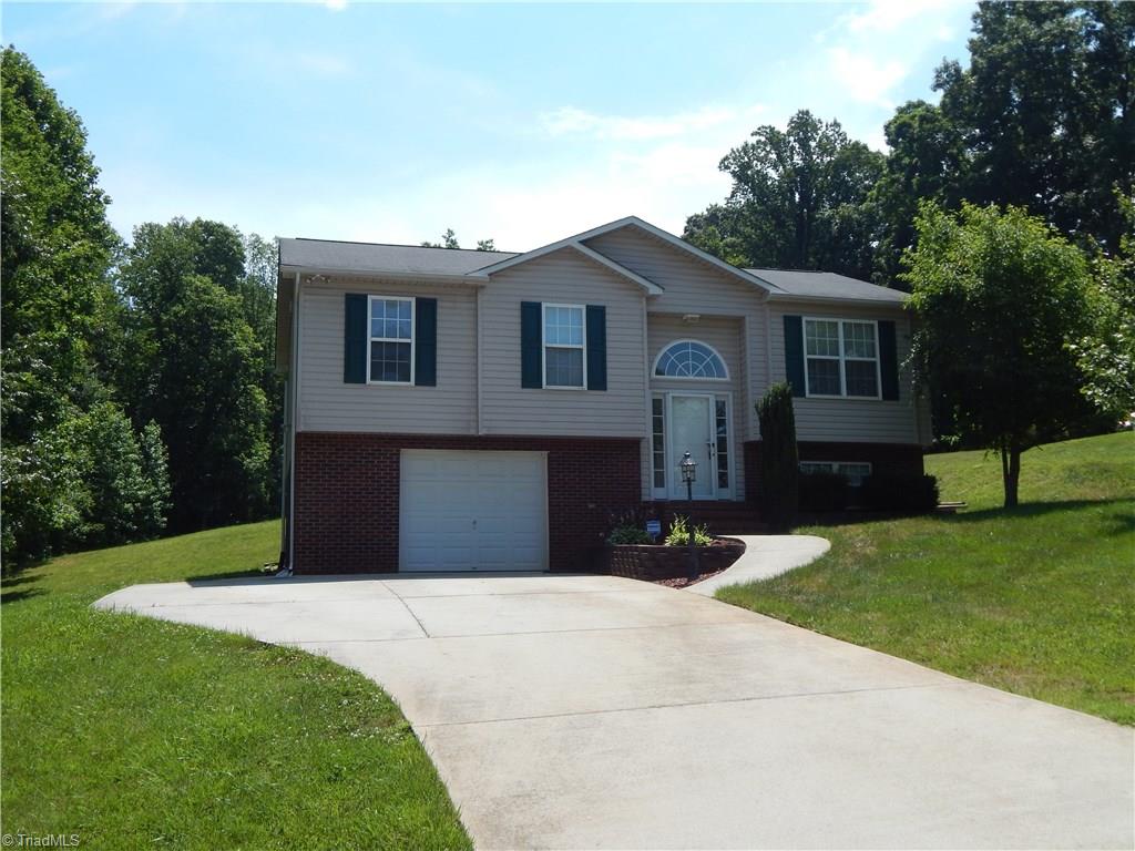 625 Stephany Circle Rural Hall, NC 27045 - Photo 1 of 12 Gallery Image 1