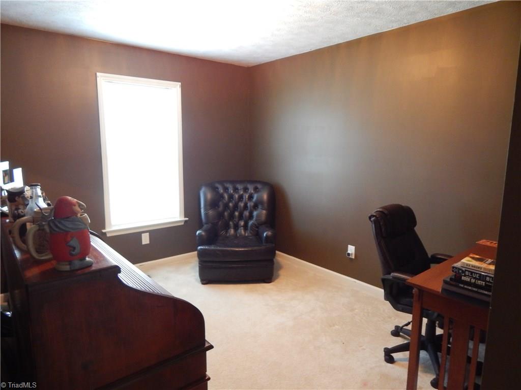 625 Stephany Circle Rural Hall, NC 27045 - Photo 10 of 12 Gallery Image 10
