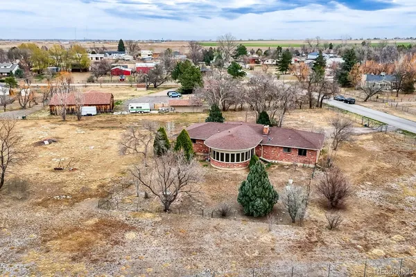 an aerial view of multiple house