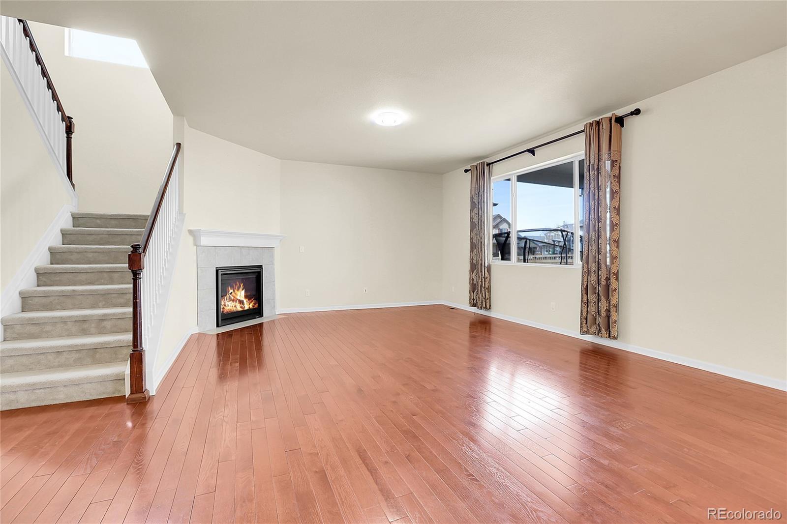 3310 Quicksilver Road Frederick, CO 80516 - Photo 4 of 37