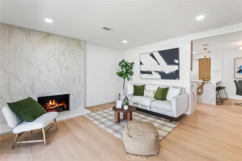 $1,899,000 | 10321 Kamuela Drive, Huntington Beach, CA 92646