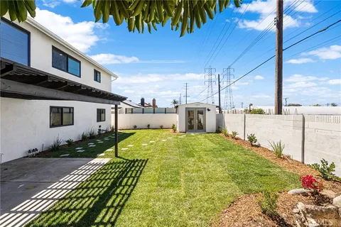 $1,899,000 | 10321 Kamuela Drive, Huntington Beach, CA 92646