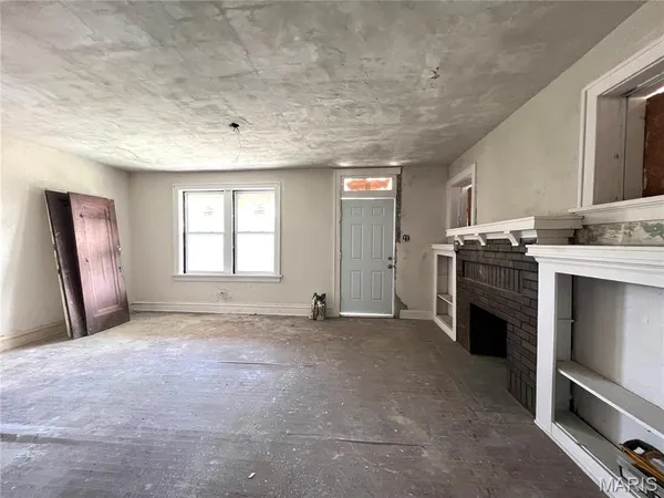 $59,000 | 5141 Highland Avenue, St. Louis, MO 63113