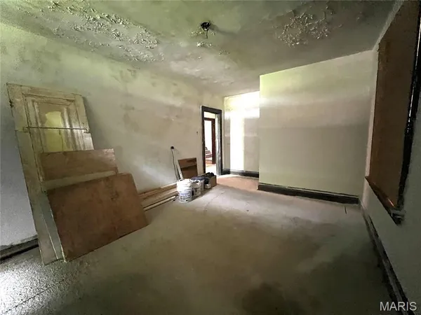 $59,000 | 5141 Highland Avenue, St. Louis, MO 63113