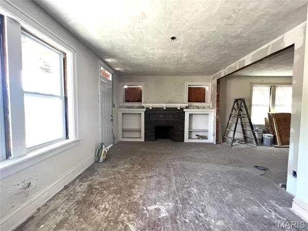$59,000 | 5141 Highland Avenue, St. Louis, MO 63113