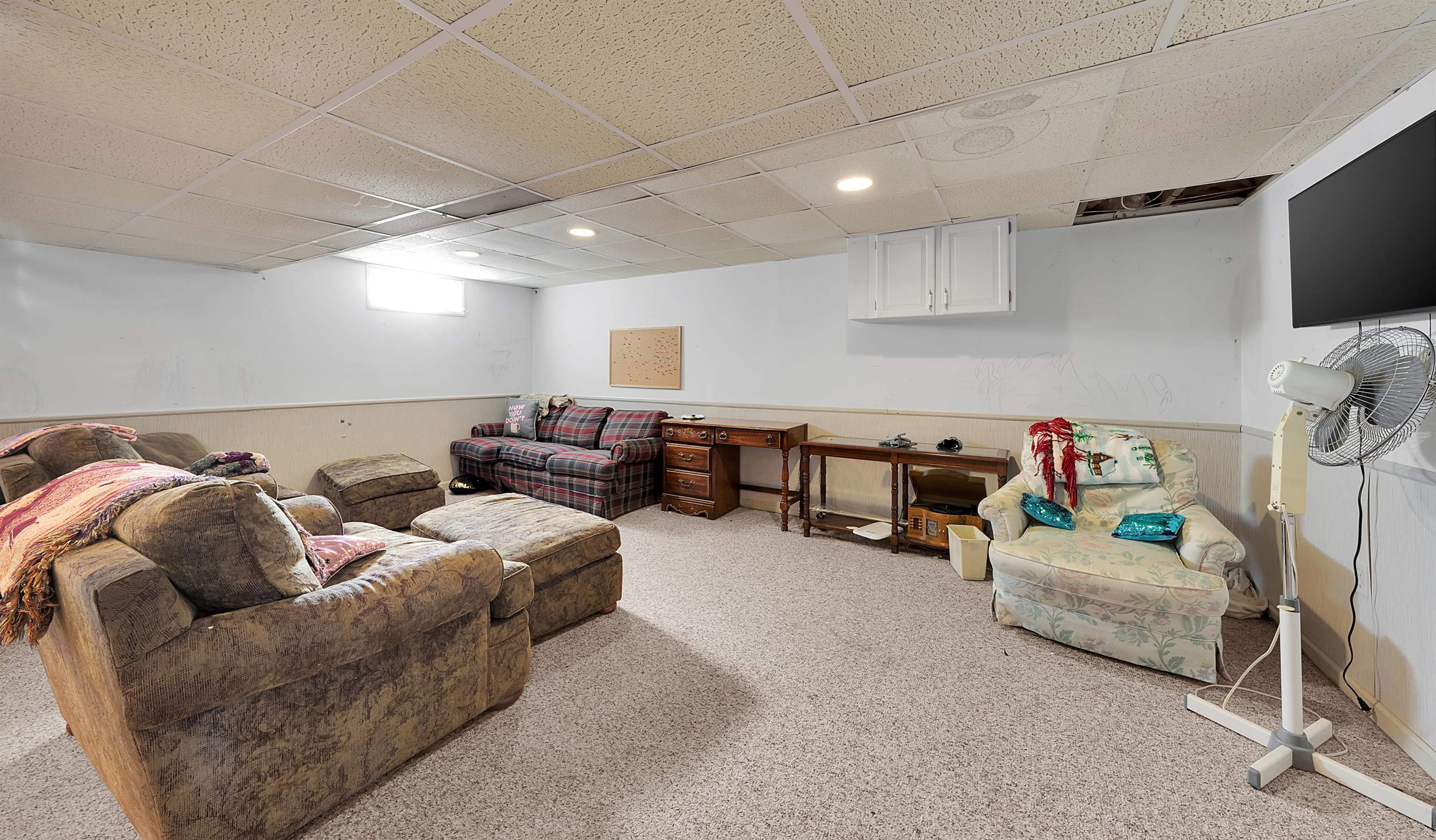 5234 Aintree Road Rochester, MI 48306 - Photo 31 of 40 50165758-74F17815-7BDC-4A9E-A53E-D0A7DC563661.JPG