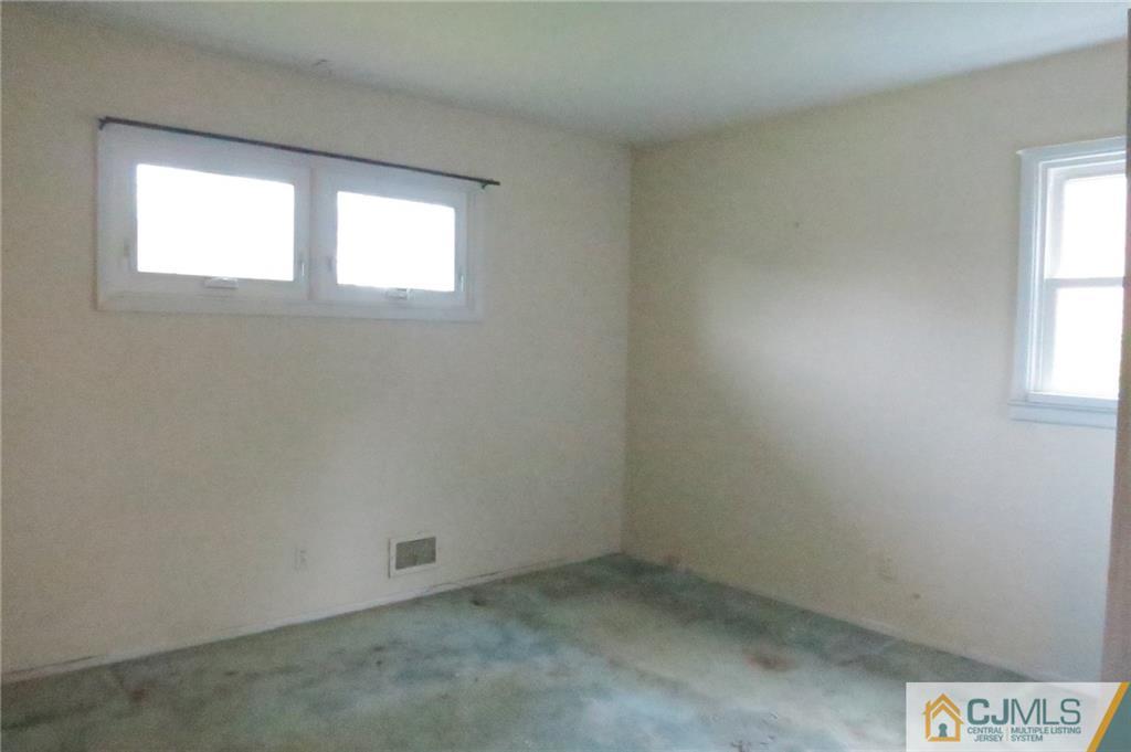 432 Decatur Avenue Middlesex, NJ 08846 - Photo 14 of 17 Gallery Image 14
