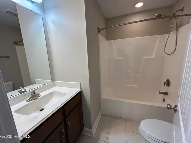 $2,450 | 110 Futch Creek Road, Wilmington, NC 28411