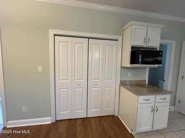 $2,450 | 110 Futch Creek Road, Wilmington, NC 28411