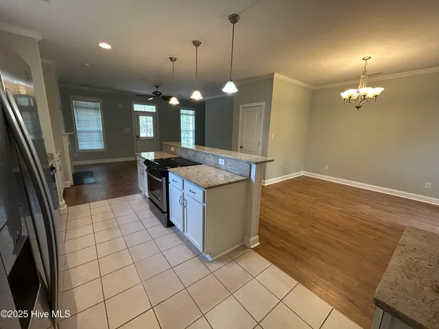 $2,450 | 110 Futch Creek Road, Wilmington, NC 28411