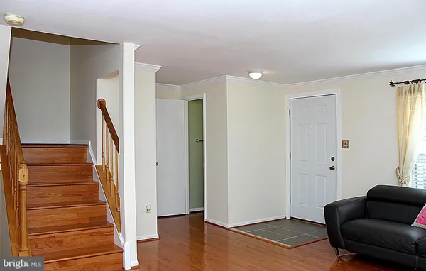 $2,150 | 10523 Polk Square Court, Gaithersburg, MD 20878