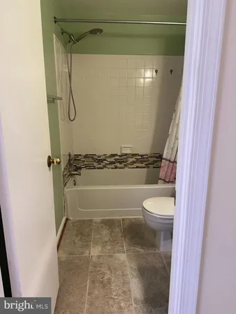 $2,150 | 10523 Polk Square Court, Gaithersburg, MD 20878