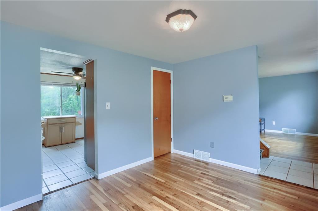 1132 O'Block Road Pittsburgh, PA 15239 - Photo 8 of 33