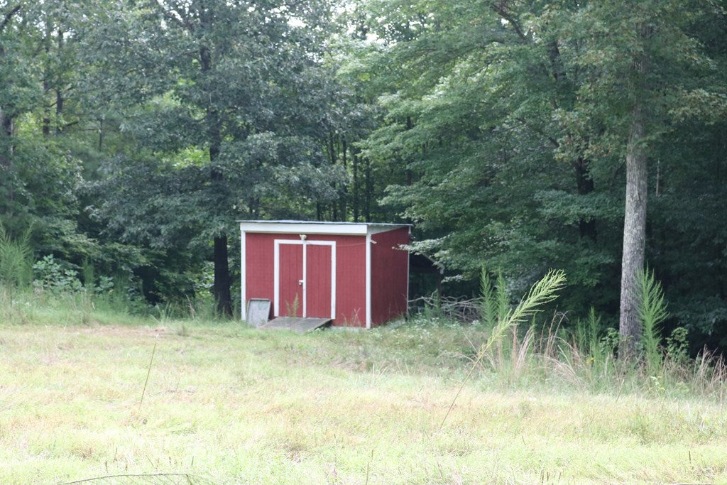643 New Grove Road Kenbridge, VA 23944 - Photo 4 of 10 Gallery Image 4