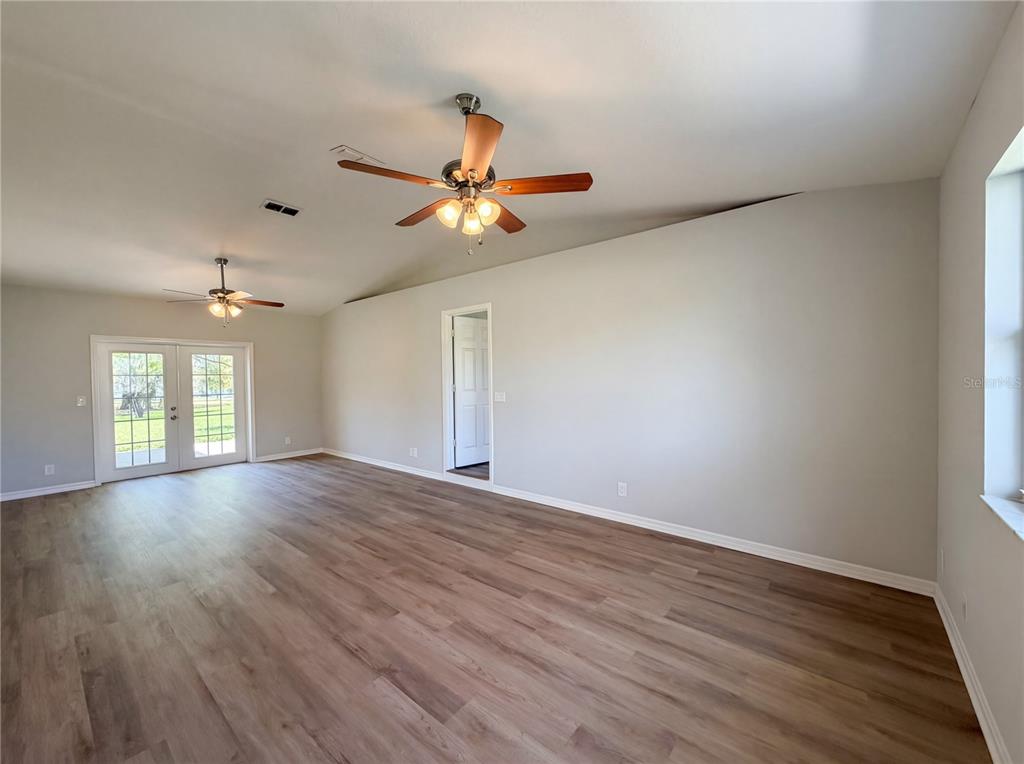 5906 Southwest 112th Pl Road Ocala, FL 34476 - Photo 5 of 21