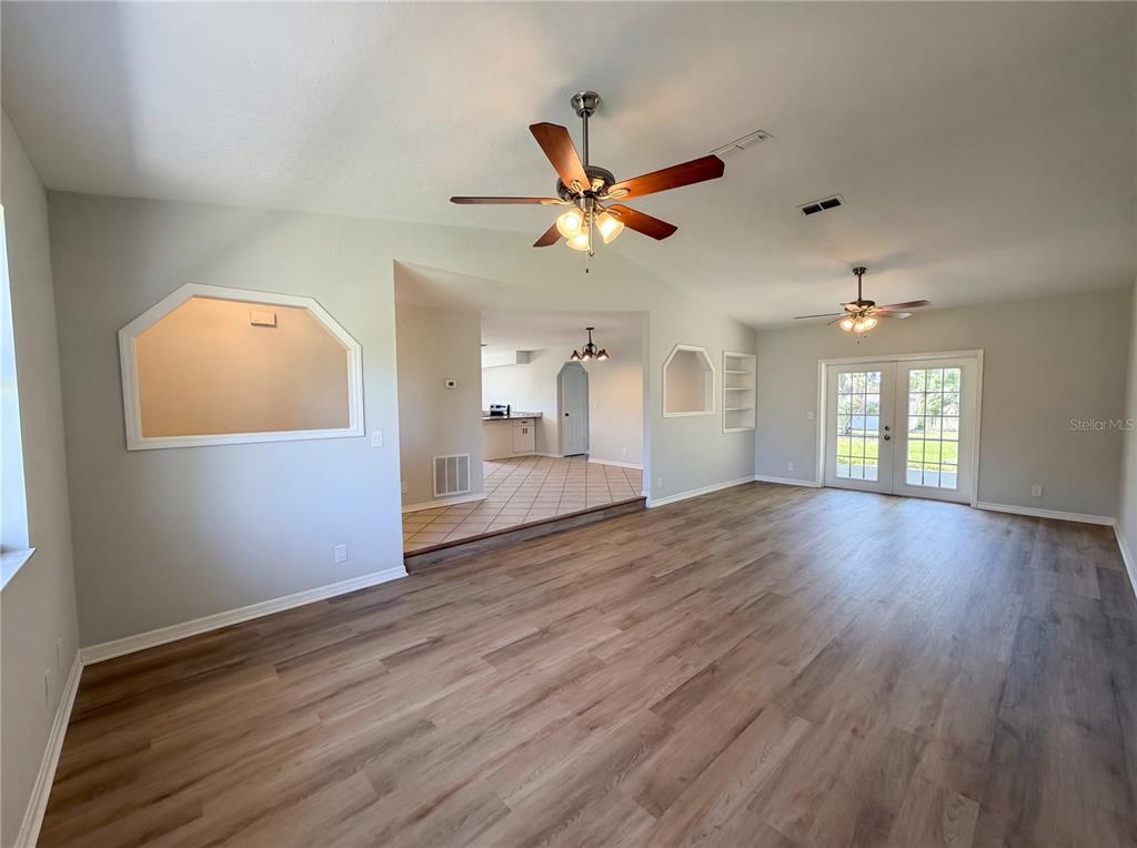 5906 Southwest 112th Pl Road Ocala, FL 34476 - Photo 6 of 21