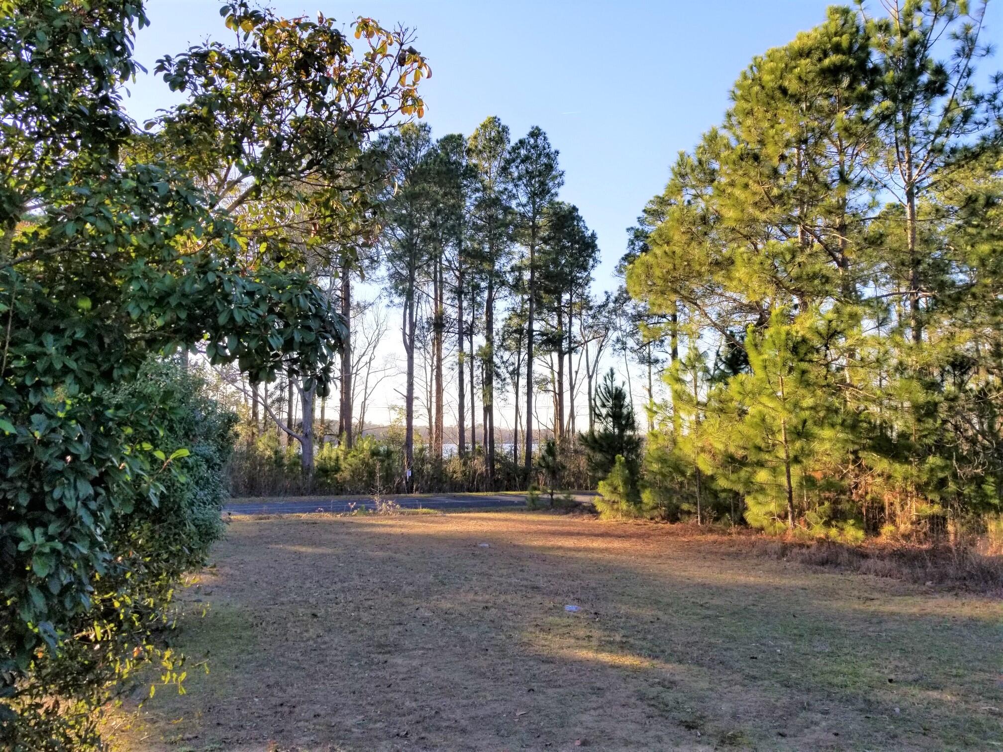 4675 Nelson's Ferry Road Summerton, SC 29148 - Photo 3 of 6 20220110_160150_resized