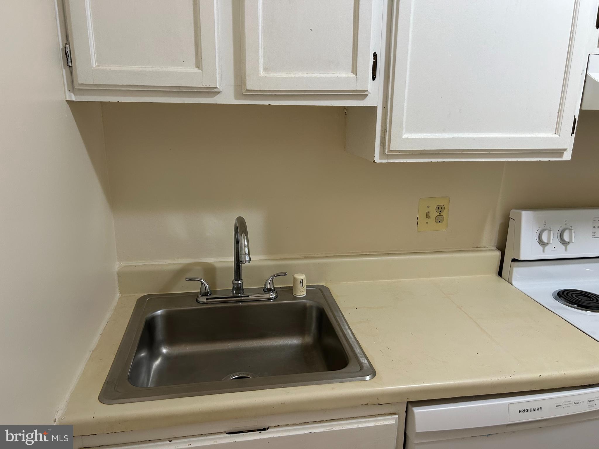 9781 Hagel Circle, Unit E Lorton, VA 22079 - Photo 8 of 18