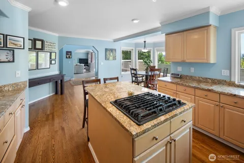 $1,295,000 | 32223 Northeast 88th Street, Carnation, WA 98014