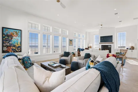 $3,950,000 | 2409 East Seaside Drive, Galveston, TX 77550