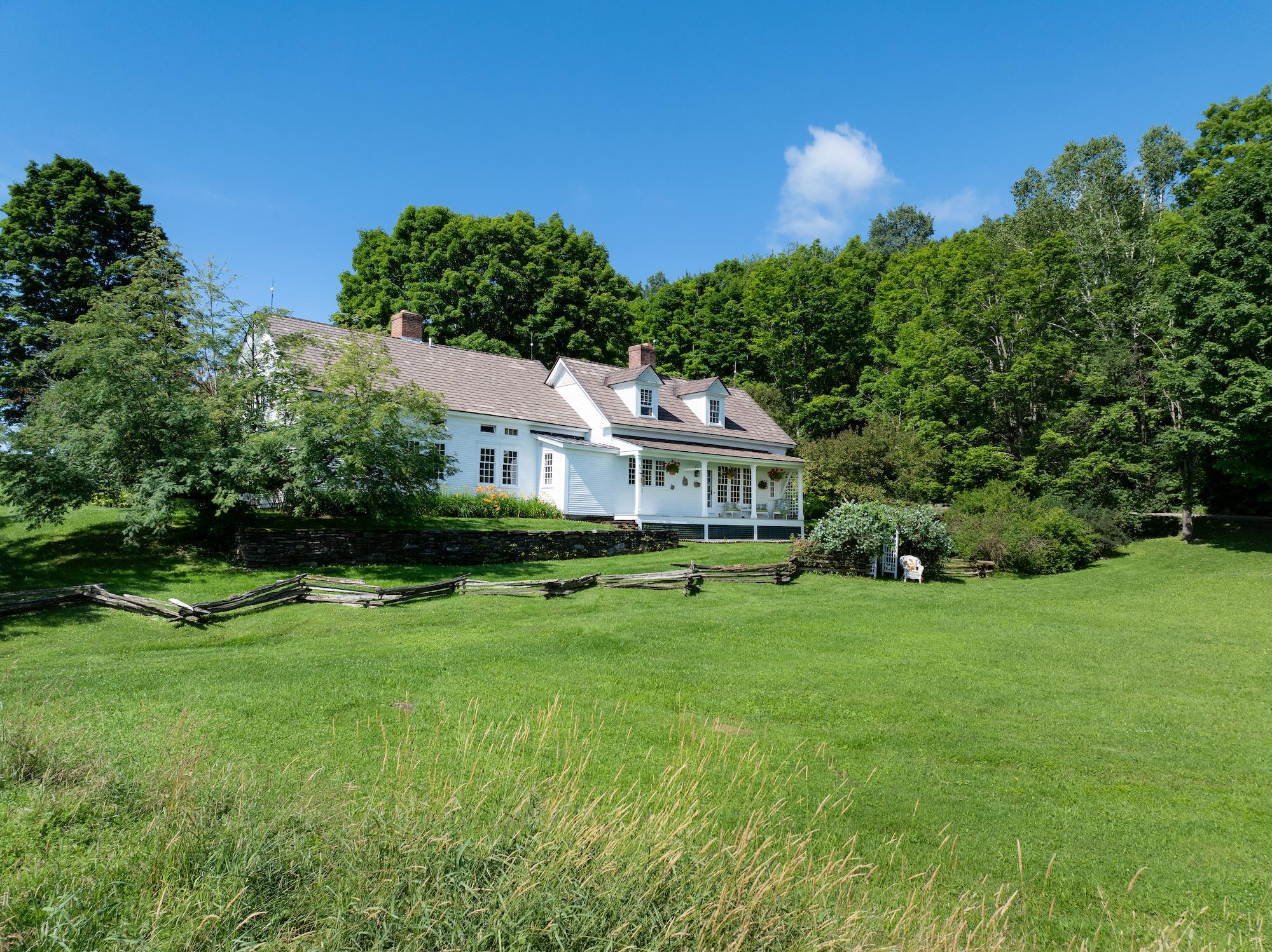 595 Tebbetts Road Woodbury, VT 05650 - Photo 13 of 40