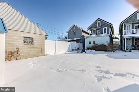 $170,000 | 303 South River Avenue, Sunbury, PA 17801