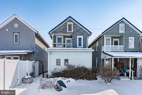 $170,000 | 303 South River Avenue, Sunbury, PA 17801