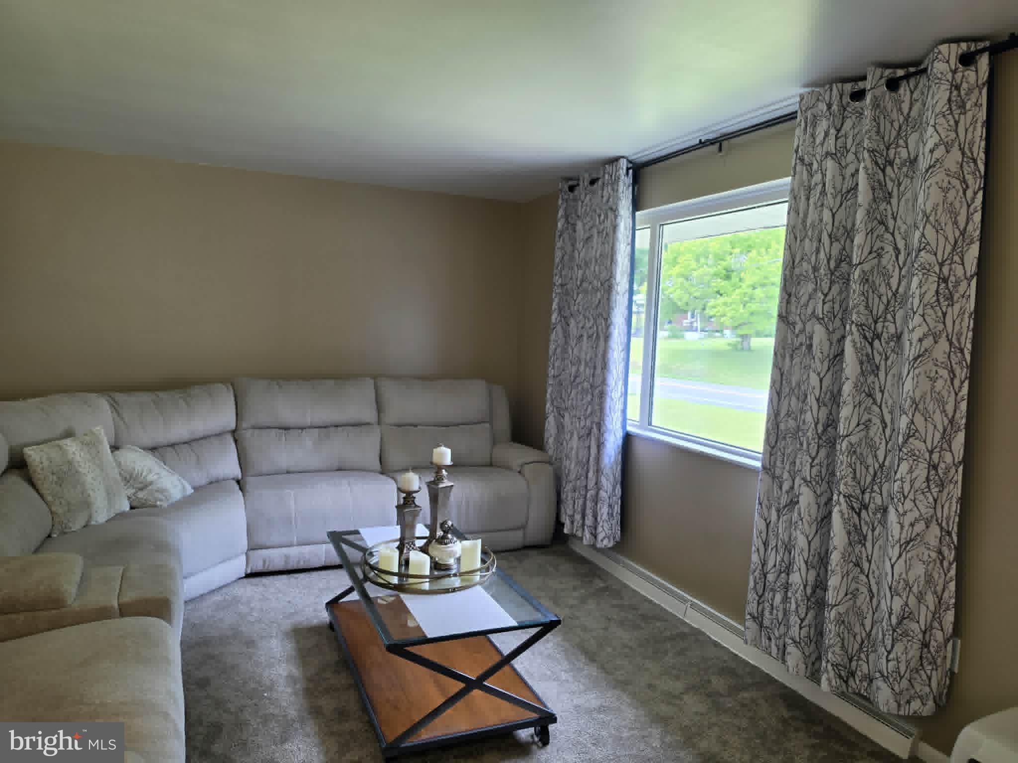 11275 Raystown Road Huntingdon, PA 16652 - Photo 2 of 29 Bright and inviting living space.