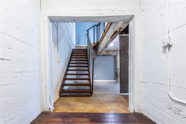 a view of entryway with wooden floor
