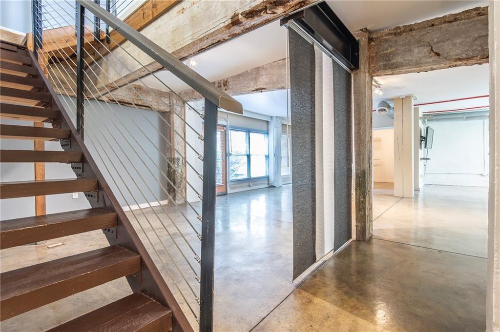 244 Peters Street Southwest, Unit 10 Atlanta, GA 30313 - Photo 18 of 38 a view of entryway