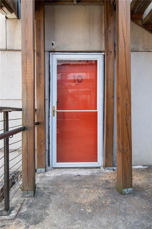 244 Peters Street Southwest, Unit 10 Atlanta, GA 30313 - Photo 4 of 38 a view of outdoor space