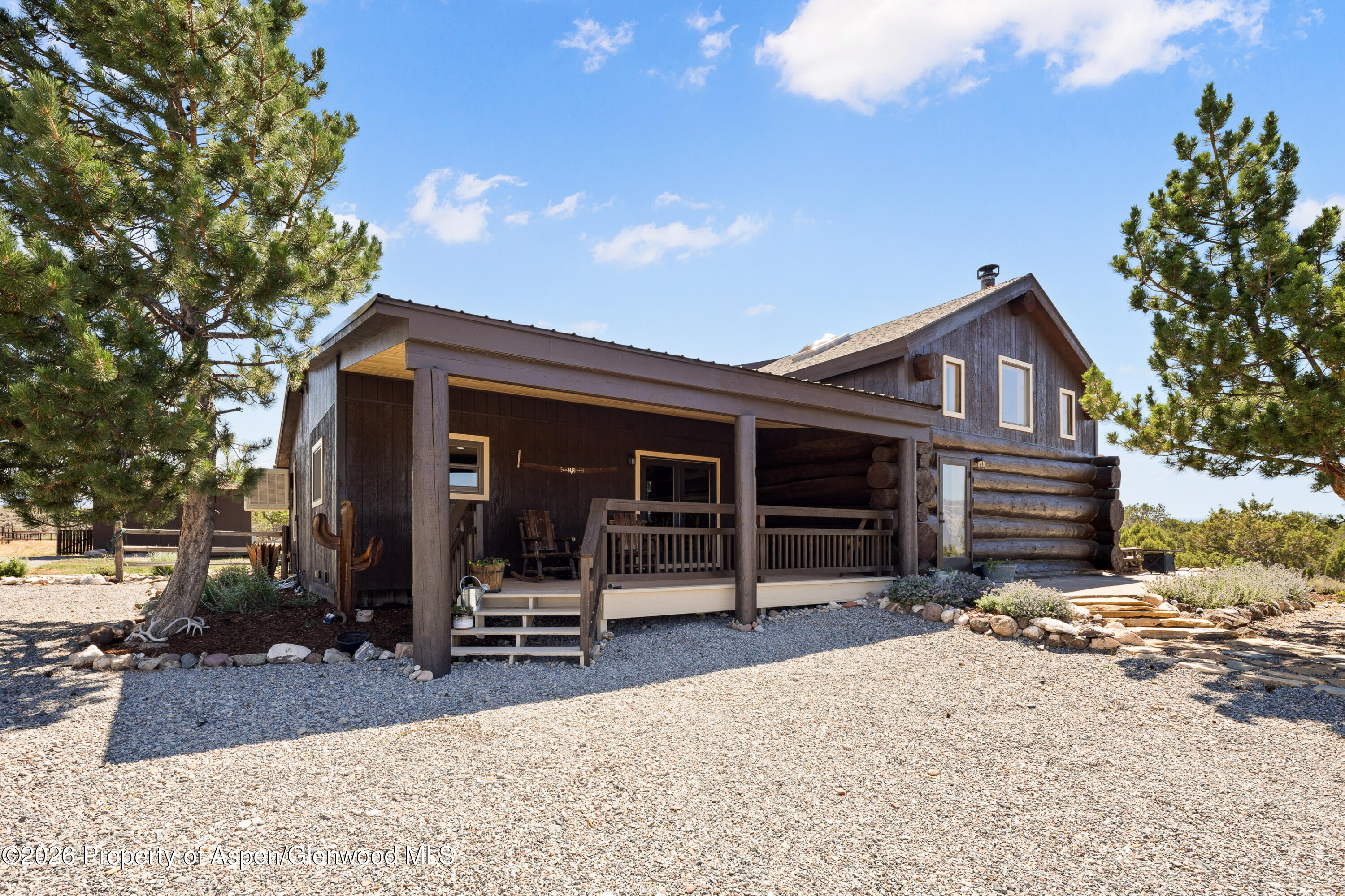 400 Quick Silver Way Rifle, CO 81650 - Photo 3 of 42 House