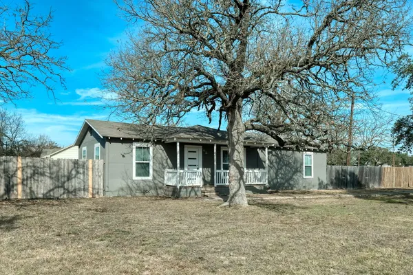 $1,595 | 520 West Fm 243, Bertram, TX 78605