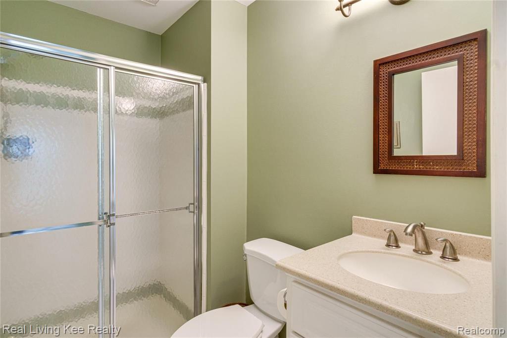 1590 Ravine Lane, Unit 171 Rochester Hills, MI 48306 - Photo 13 of 22