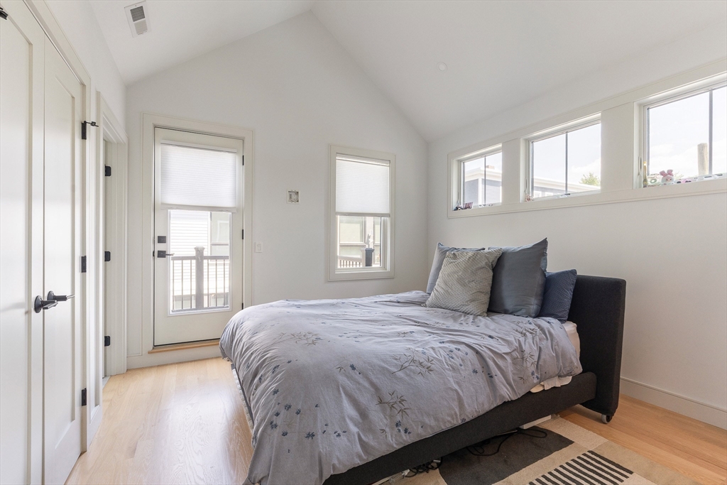 9 Jackson Street, Unit 9 Cambridge, MA 02140 - Photo 16 of 33