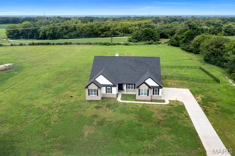 $885,000 | 213 Bluegrass Pasture Court, Wentzville, MO 63385