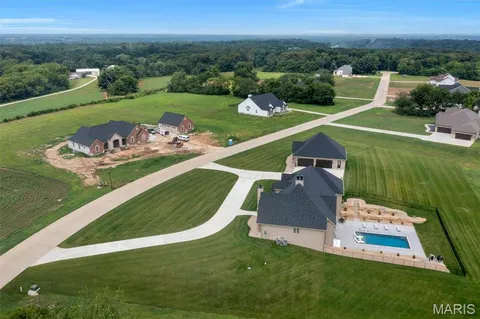 $885,000 | 213 Bluegrass Pasture Court, Wentzville, MO 63385
