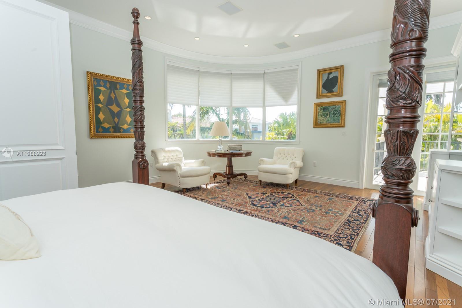 798 Ridgewood Road Key Biscayne, FL 33149 - Photo 36 of 43